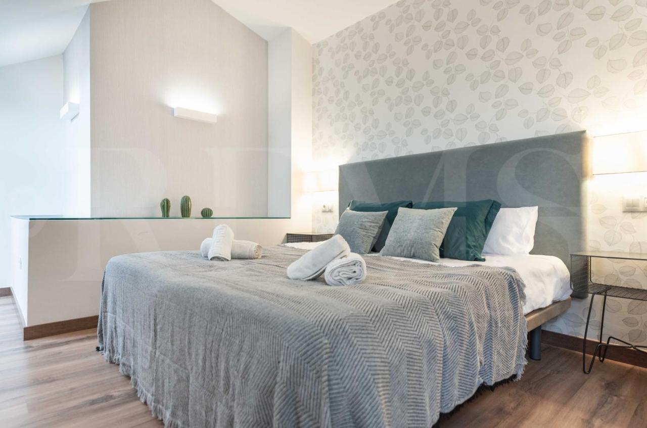Lovely Duplex With Private Parking Near City Center By Rems Màlaga Exteriér fotografie