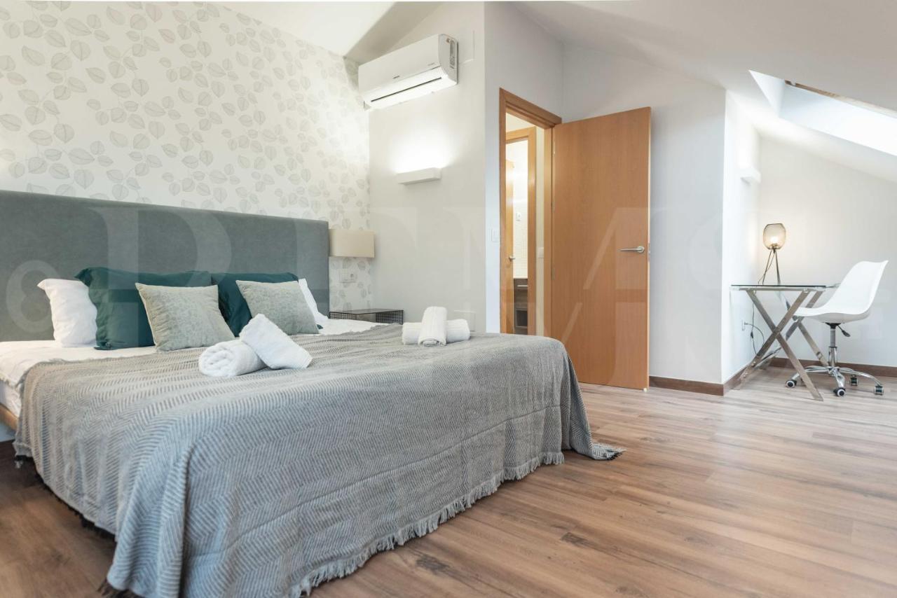 Lovely Duplex With Private Parking Near City Center By Rems Màlaga Exteriér fotografie
