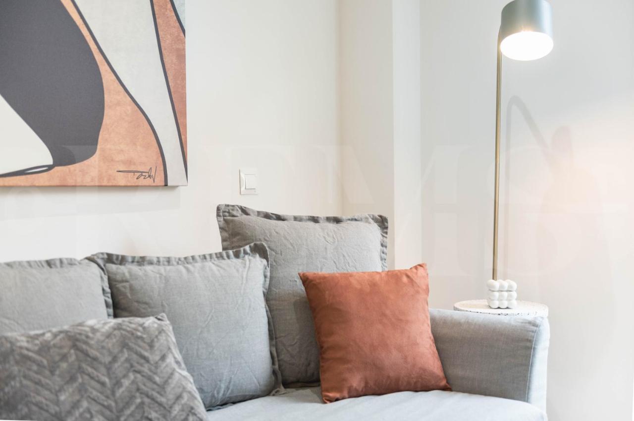 Lovely Duplex With Private Parking Near City Center By Rems Màlaga Exteriér fotografie