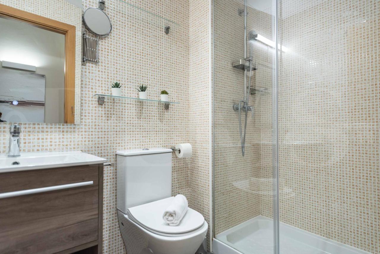 Lovely Duplex With Private Parking Near City Center By Rems Màlaga Exteriér fotografie