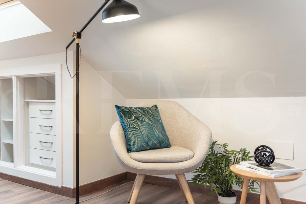 Lovely Duplex With Private Parking Near City Center By Rems Màlaga Exteriér fotografie